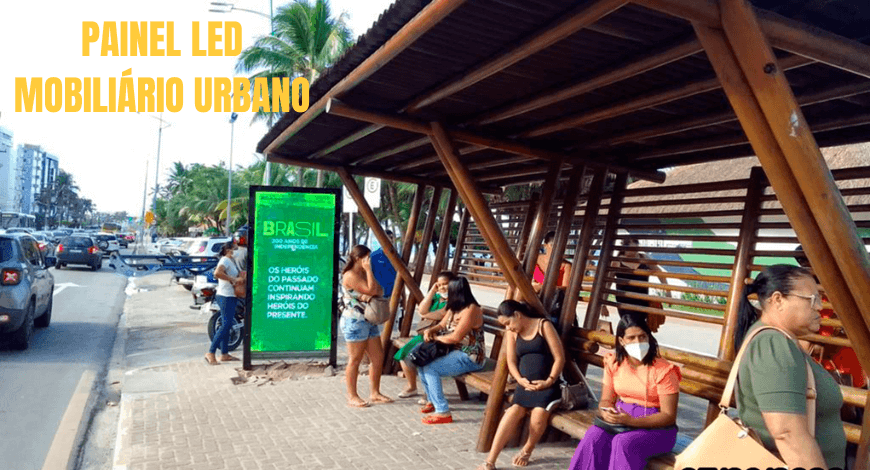 PAINEL DE LED EM PONTOS DE &Ocirc;NIBUS